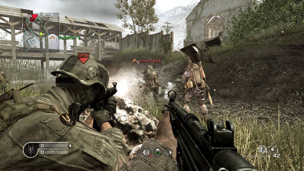 Equipe disputa um objetivo no multiplayer de Call of Duty 4