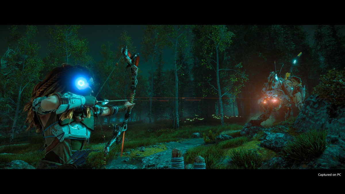 Aloy atravessa paisagem aberta em Horizon Zero Dawn
