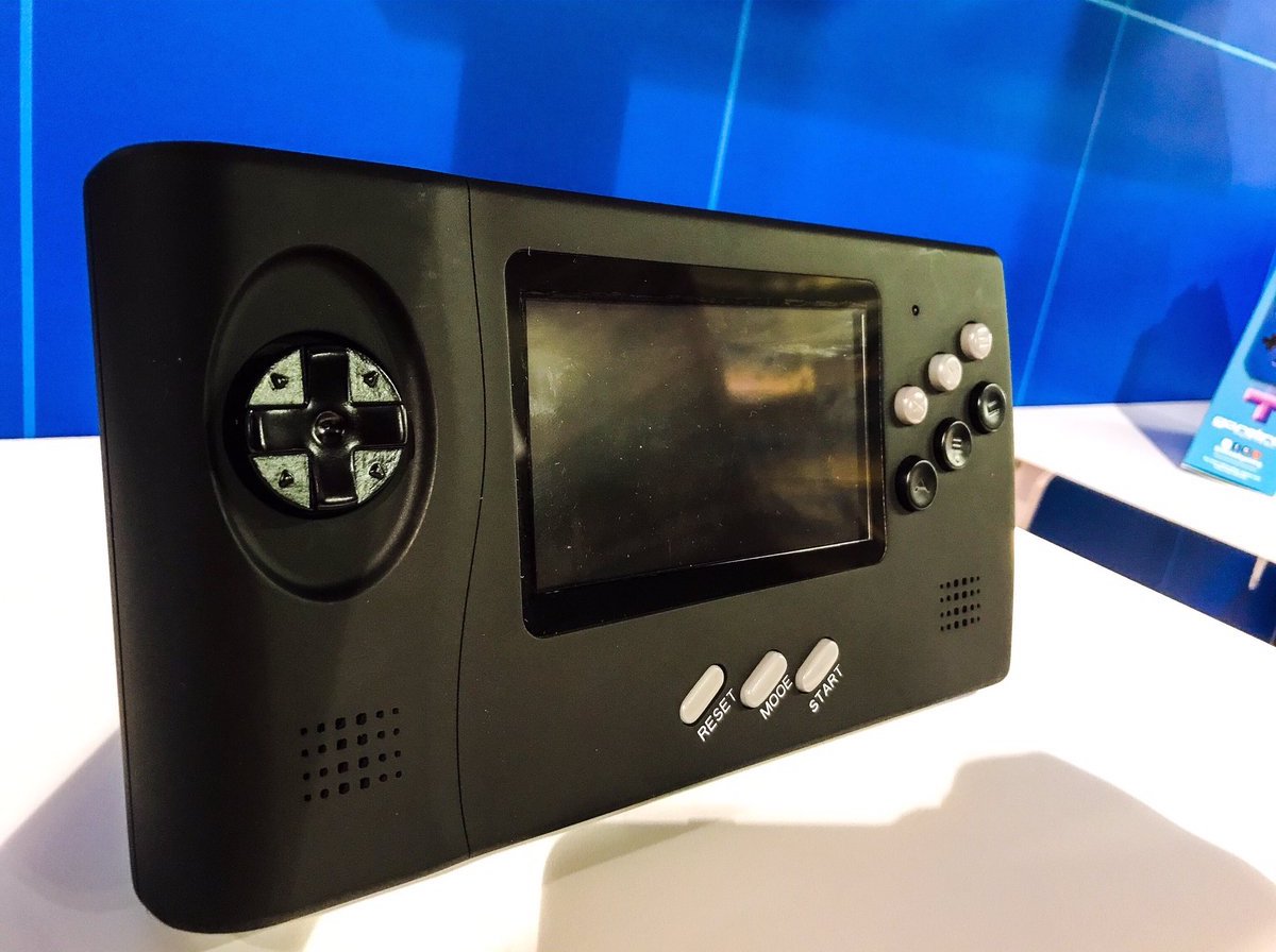 Imagem 2 relacionada ao artigo Retro-bit lançará novo portátil inspirado no SEGA Nomad
