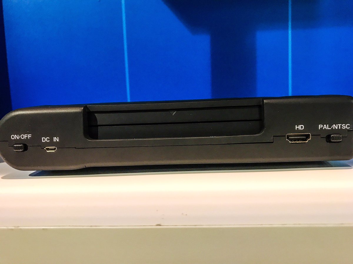 Imagem 3 relacionada ao artigo Retro-bit lançará novo portátil inspirado no SEGA Nomad