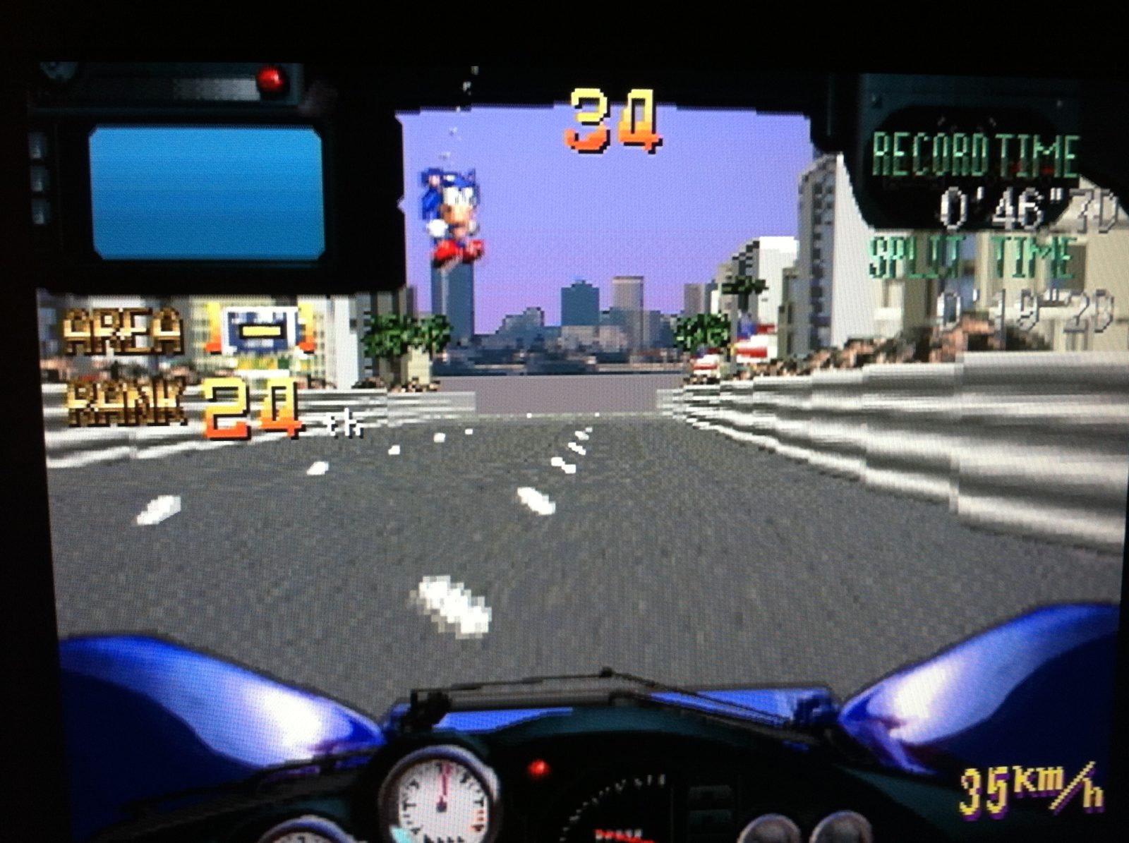 Imagem 2 relacionada ao artigo Sonic the Hedgehog para Master System: uma versão 8-bit ótima e original